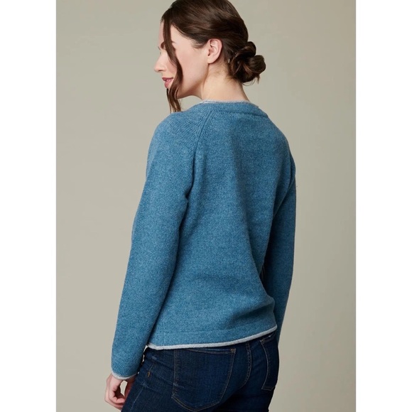 IrelandsEye Killiney Button Down Wool Cashmere Blend Cardigan Harbour Blue Small - Picture 2 of 14